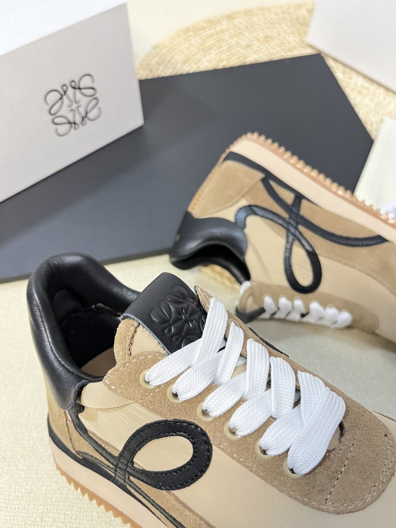 Loewe Sneakers